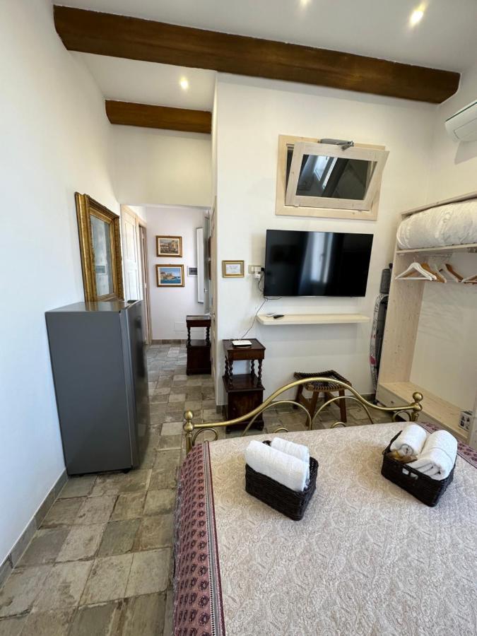 시라쿠사 Terrazza Dei Mori - Seaview Terrace In Ortigia 아파트 외부 사진